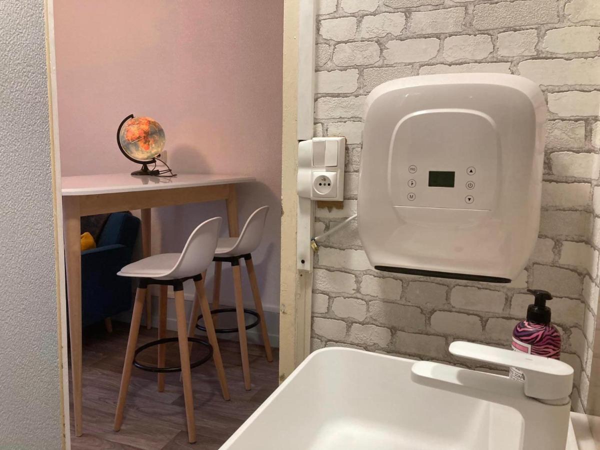 Appartamento Le Voyageur Besançon Esterno foto